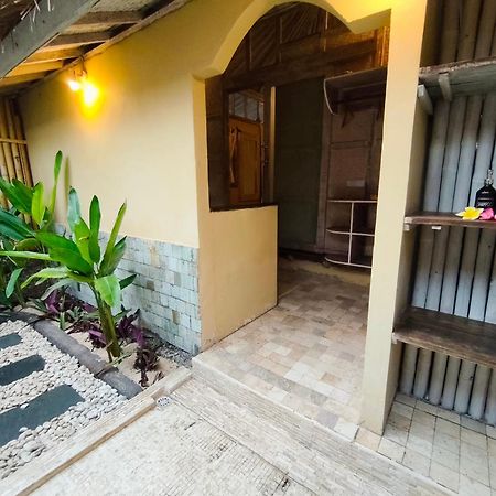 Villa Ibu Gili Trawangan Esterno foto