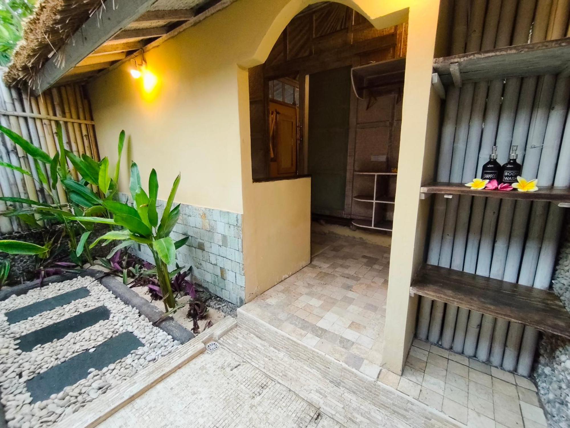 Villa Ibu Gili Trawangan Esterno foto